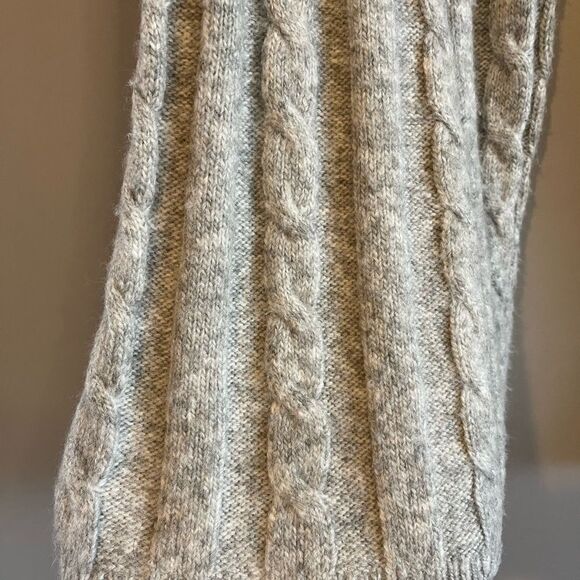 Abercrombie & Fitch Gray Knit Cardigan & Pant Sweater Set | SZ L & M - Picture 13 of 16